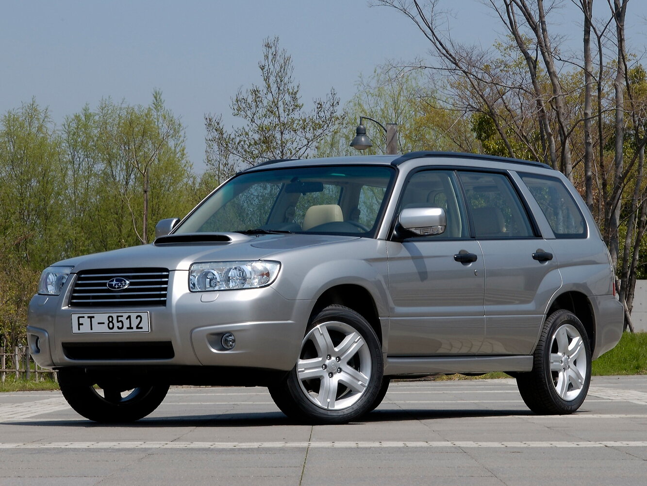 Subaru Forester II (2002-2008) - Внедорожник 5 дв.