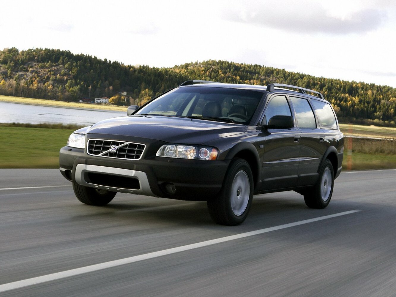 Volvo XC70 I (2000-2007) - Универсал 5 дв.