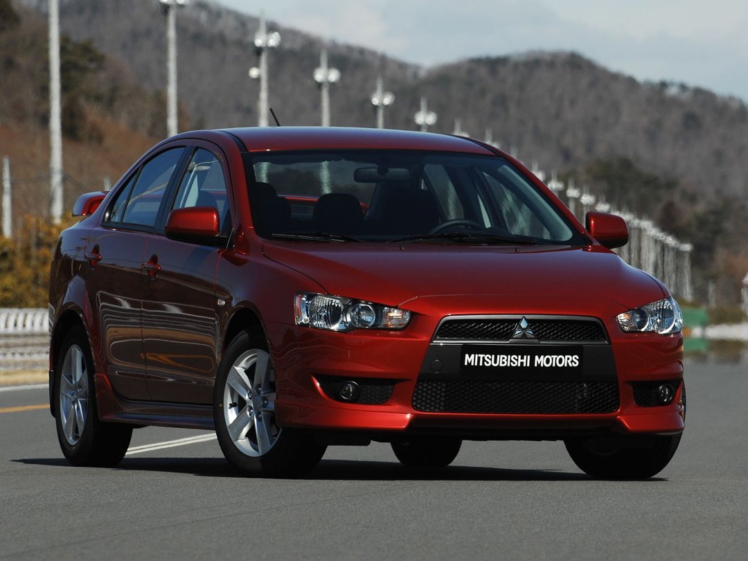 Mitsubishi Lancer X (2007-2017) - Седан