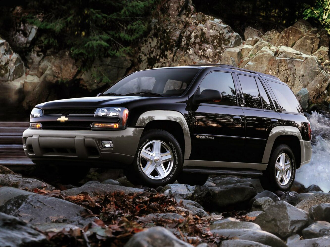 Chevrolet TrailBlazer I (2001-2009) - Внедорожник 5 дв.