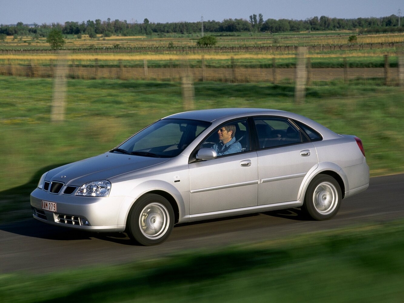 Daewoo Nubira III (2003-2005) - Седан