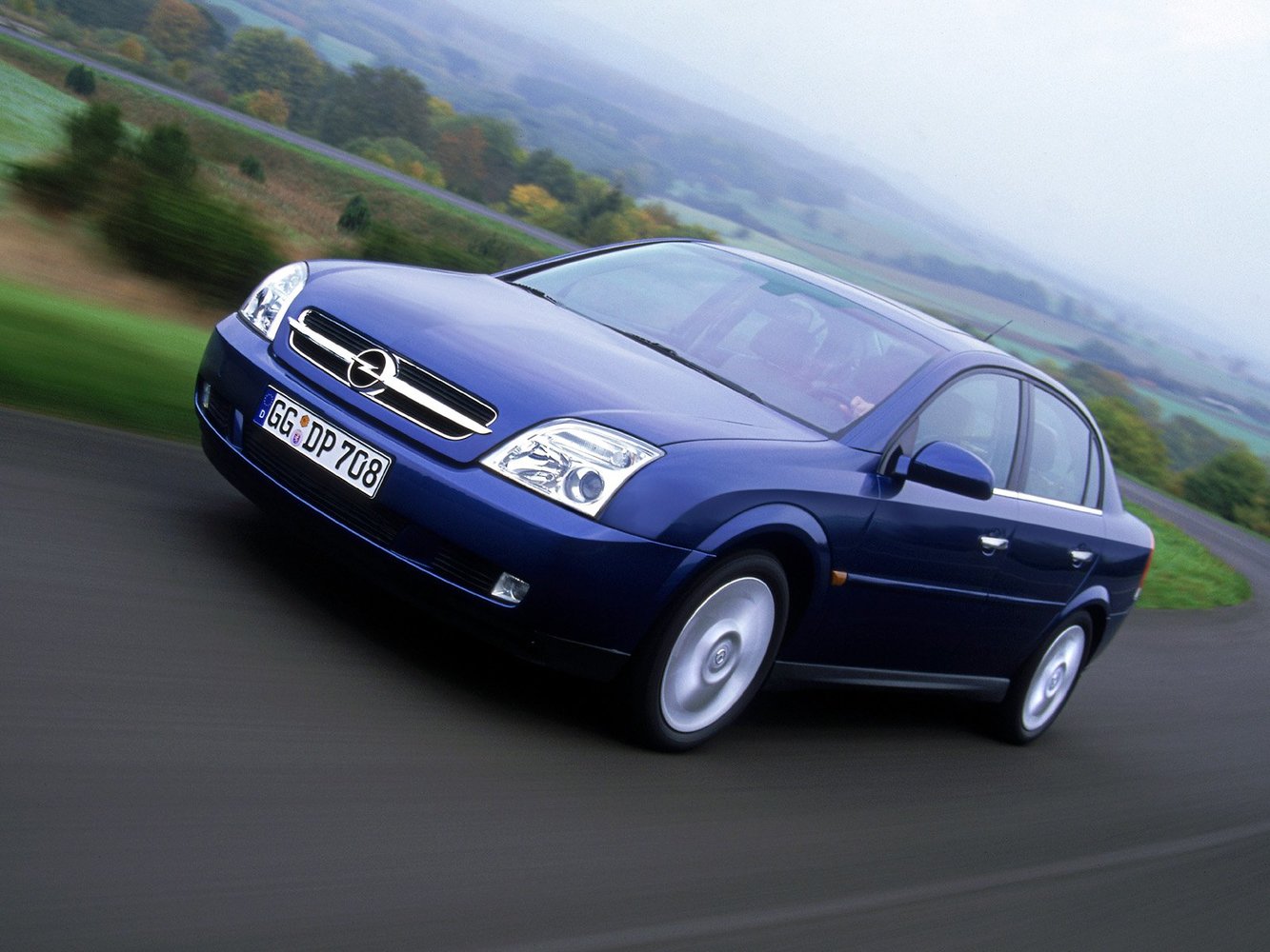 Opel Vectra C (2002-2008) - Седан