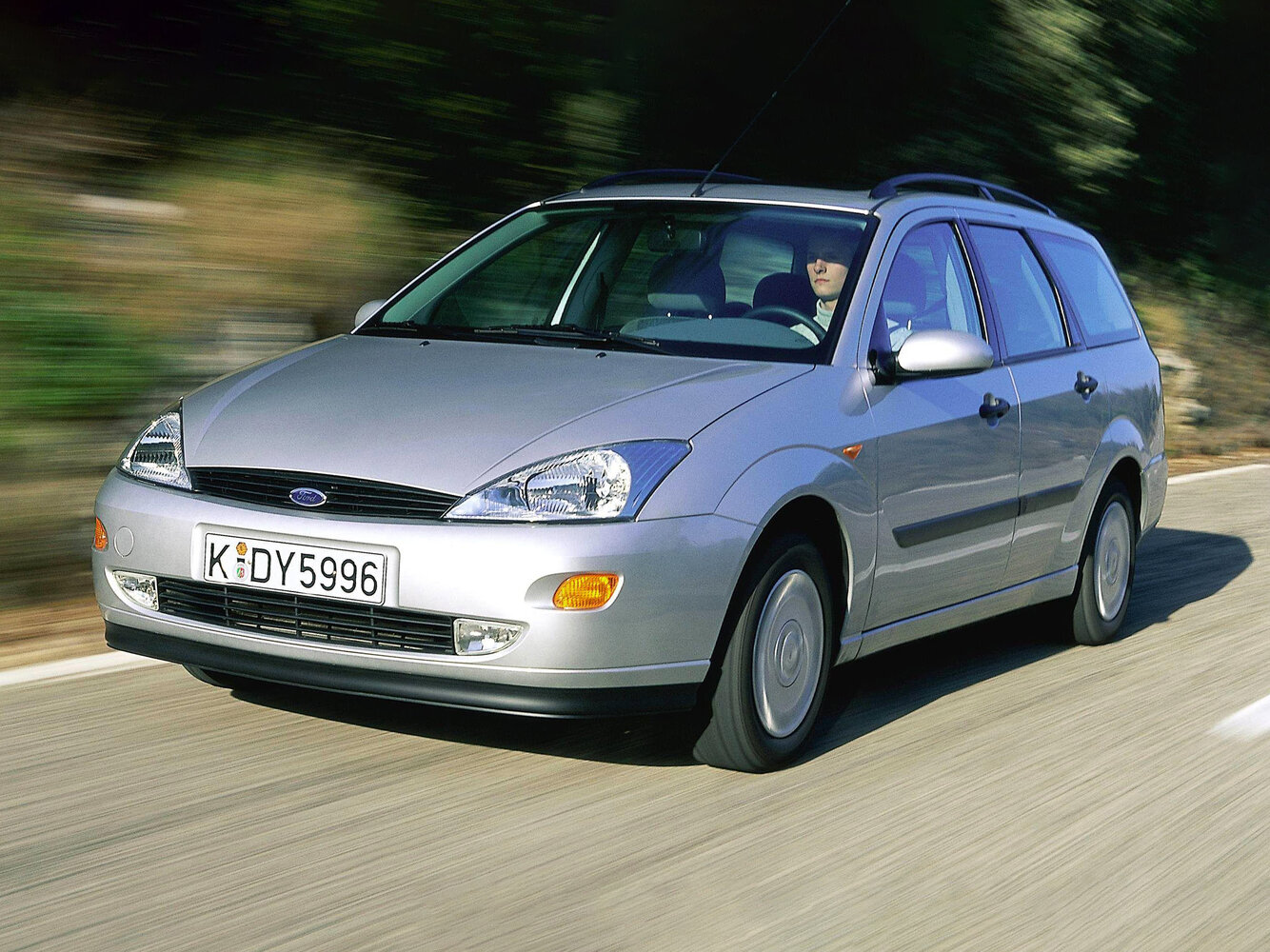 Ford Focus I (1998-2007) - Универсал 5 дв.