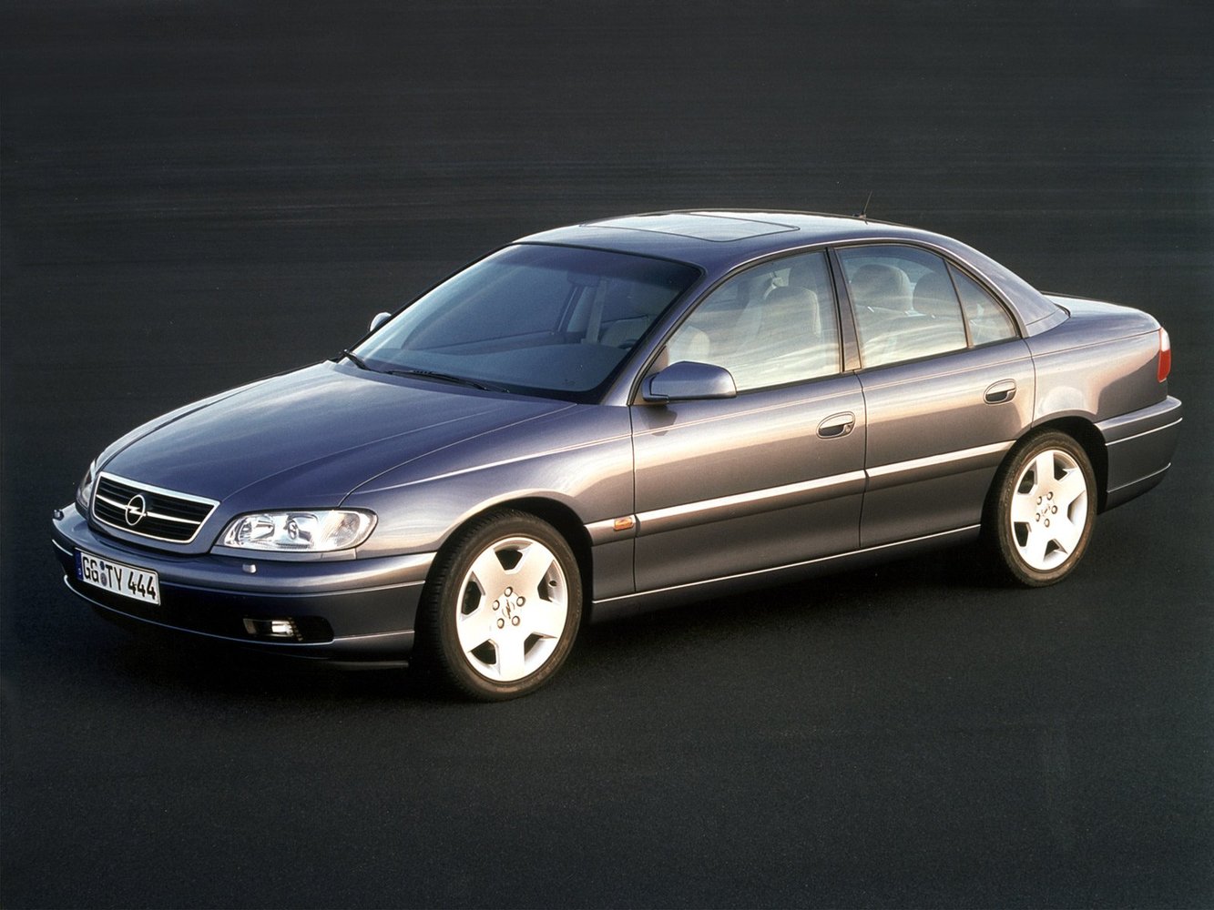 Opel Omega B (1994-2004) - Седан