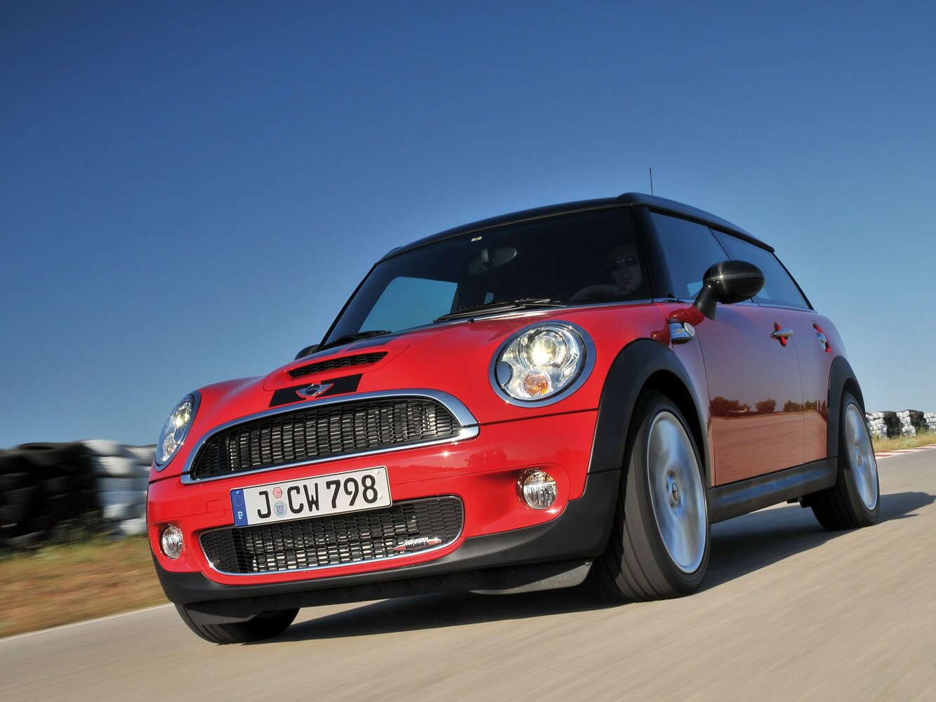 Mini Clubman I (2007-2014) - Хэтчбек 3 дв. JCW