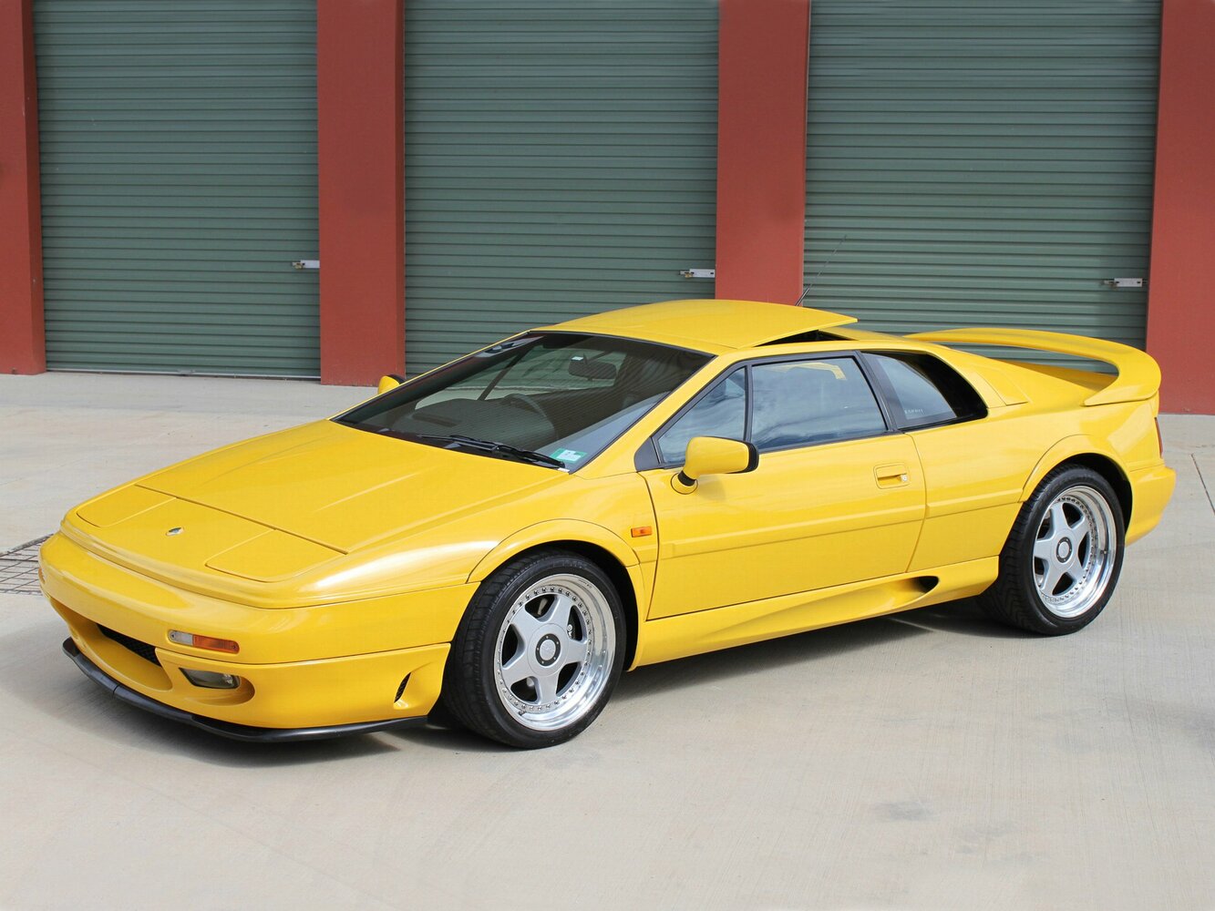 Lotus Esprit V (1993-2004) - Купе