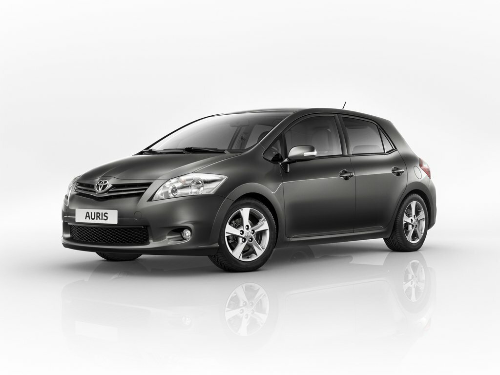 Toyota Auris I (2006-2012) - Хэтчбек 5 дв.