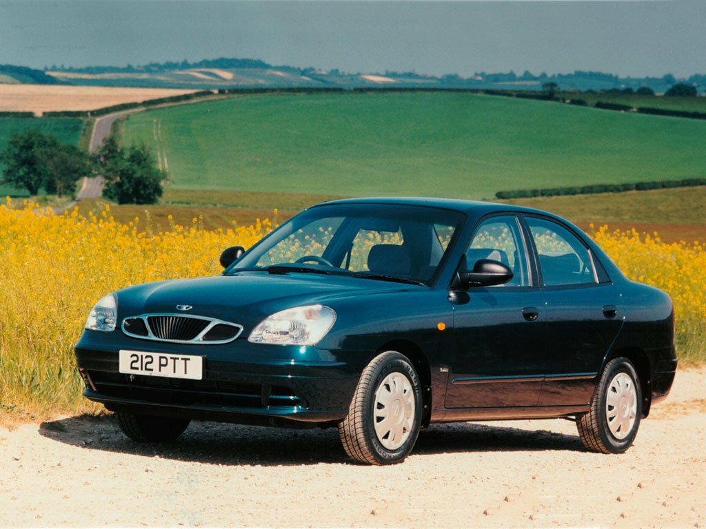 Daewoo Nubira II (1999-2003) - Седан