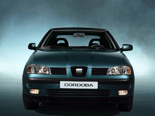 SEAT Cordoba I (1993-2003) - Седан