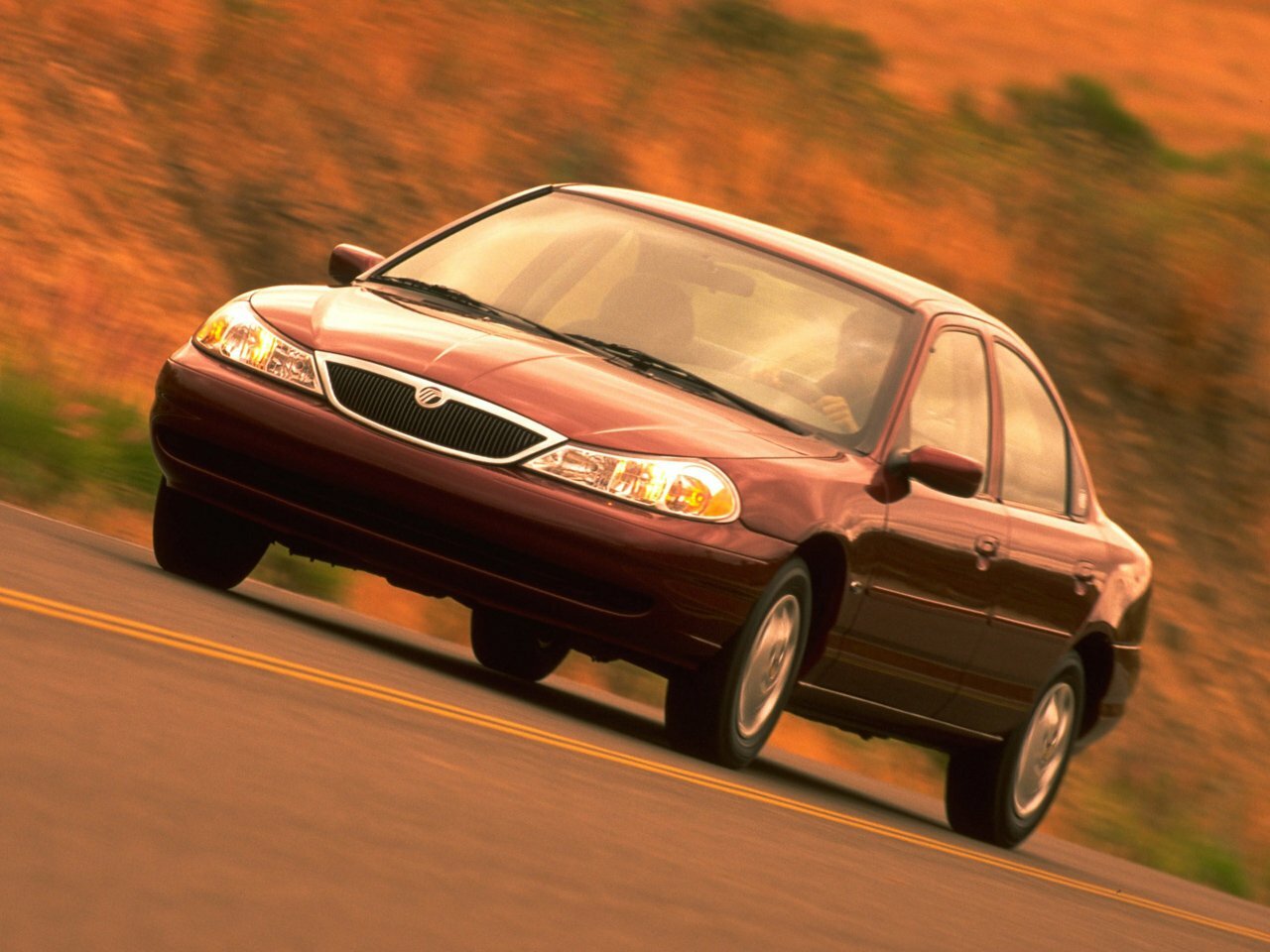 Mercury Mystique I (1994-2000) - Седан