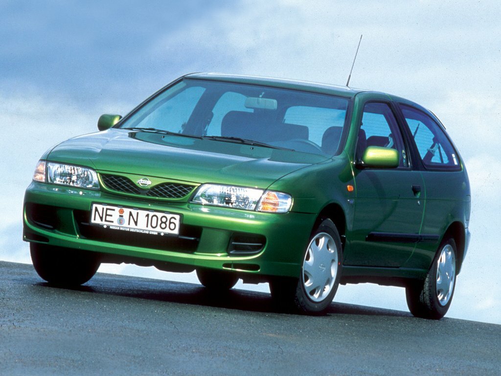 Nissan Almera I (1995-2000) - Хэтчбек 3 дв.
