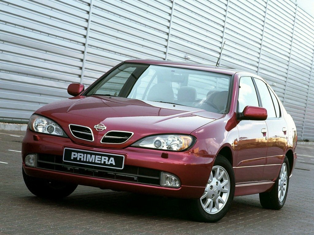 Nissan Primera II (1995-2002) - Лифтбек
