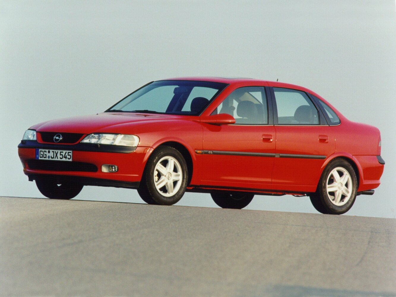 Opel Vectra B (1995-2002) - Седан
