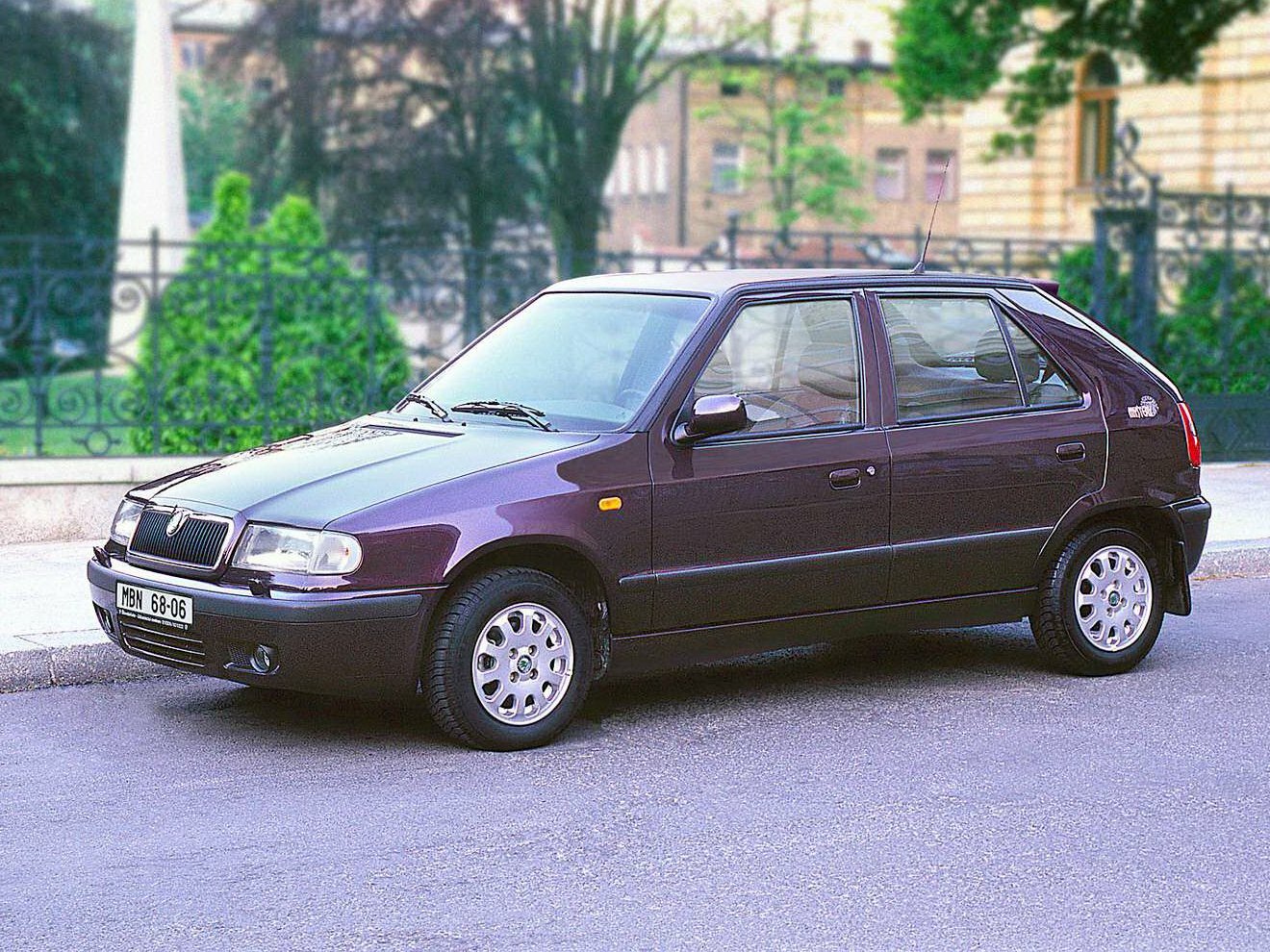 Skoda Felicia I (1994-2001) - Хэтчбек 5 дв.