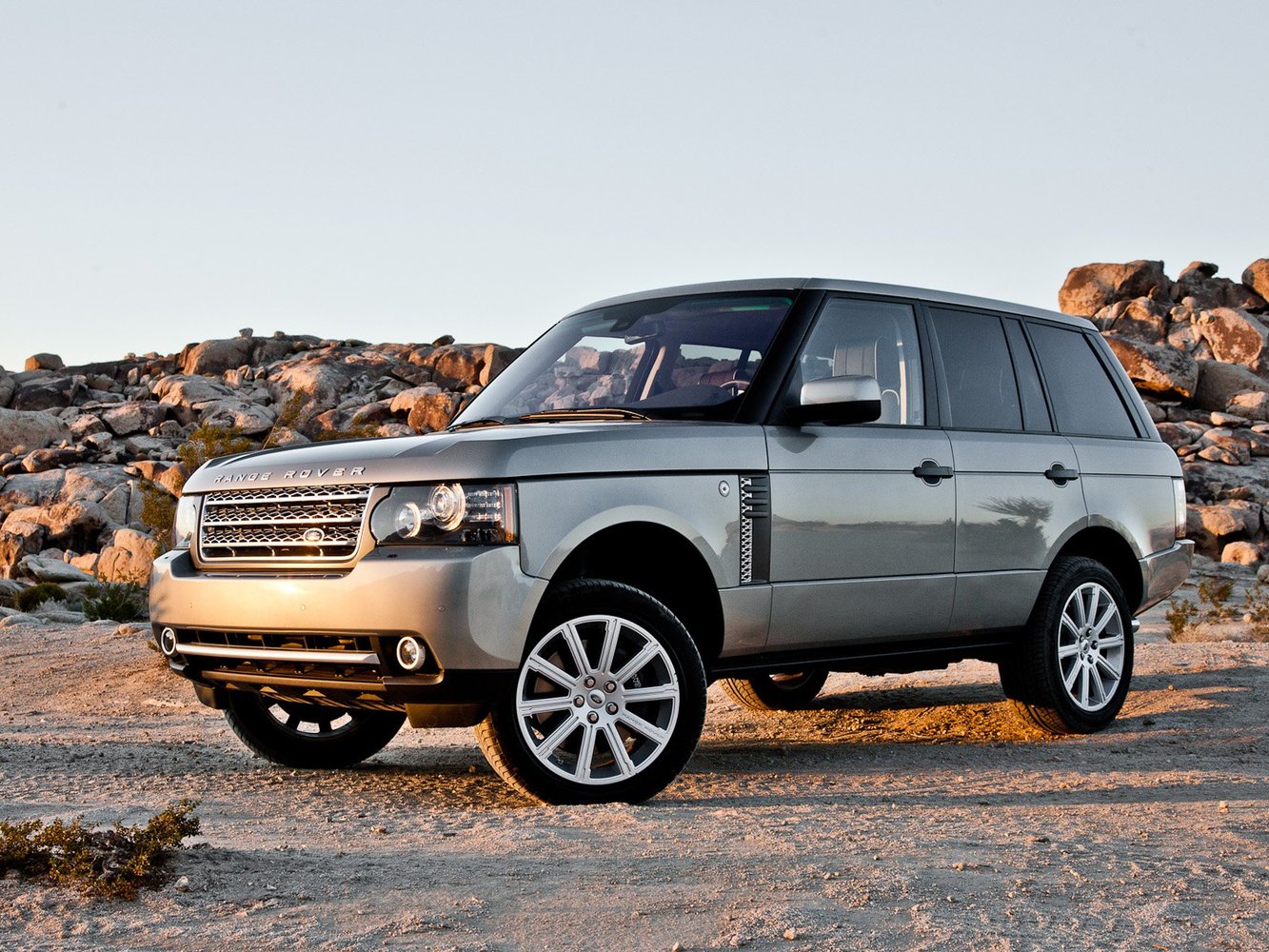 Land Rover Range Rover III (2001-2012) - Внедорожник 5 дв.