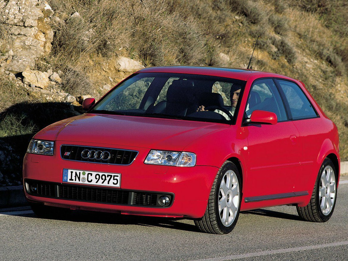Audi S3 I (1999-2003) - Хэтчбек 3 дв.