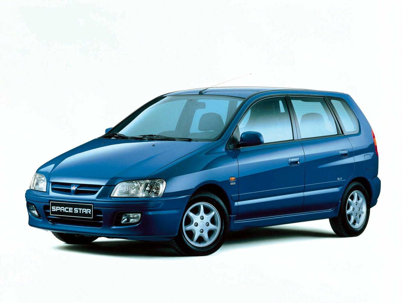 Mitsubishi Space Star I (1998-2005) - Компактвэн
