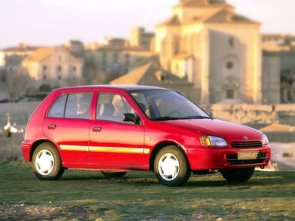 Toyota Starlet V (1995-1999) - Хэтчбек 5 дв.