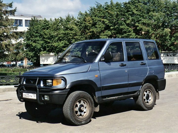 УАЗ 3160 I (1997-2004) - Внедорожник 5 дв.