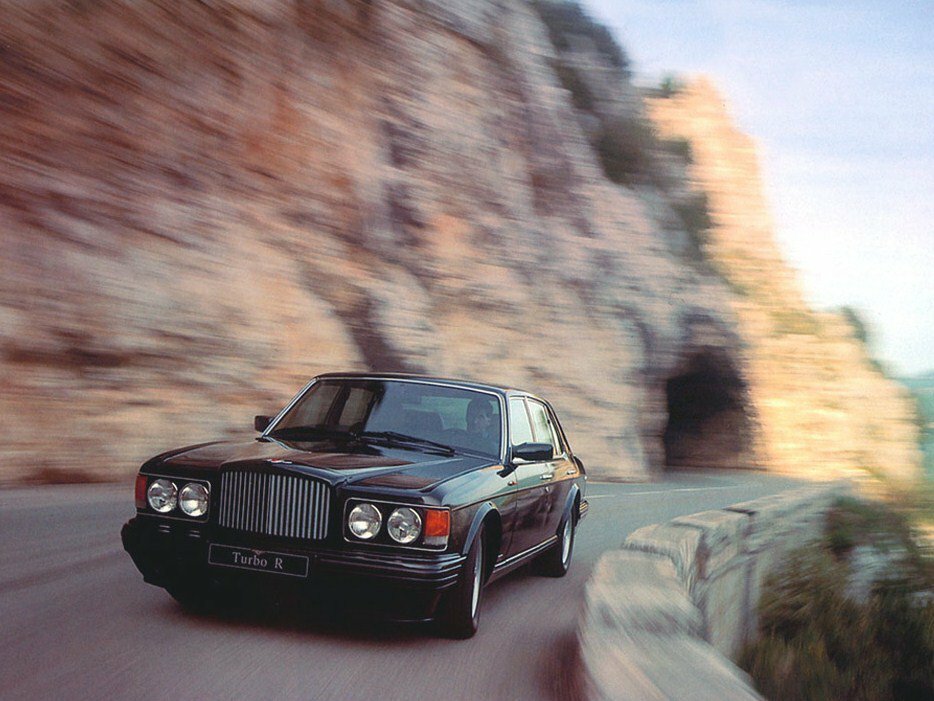 Bentley Brooklands I (1992-1998) - Седан