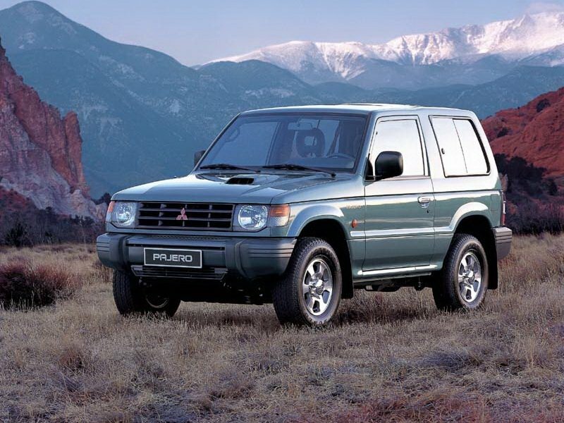 Mitsubishi Pajero II (1991-2004) - Внедорожник 3 дв.