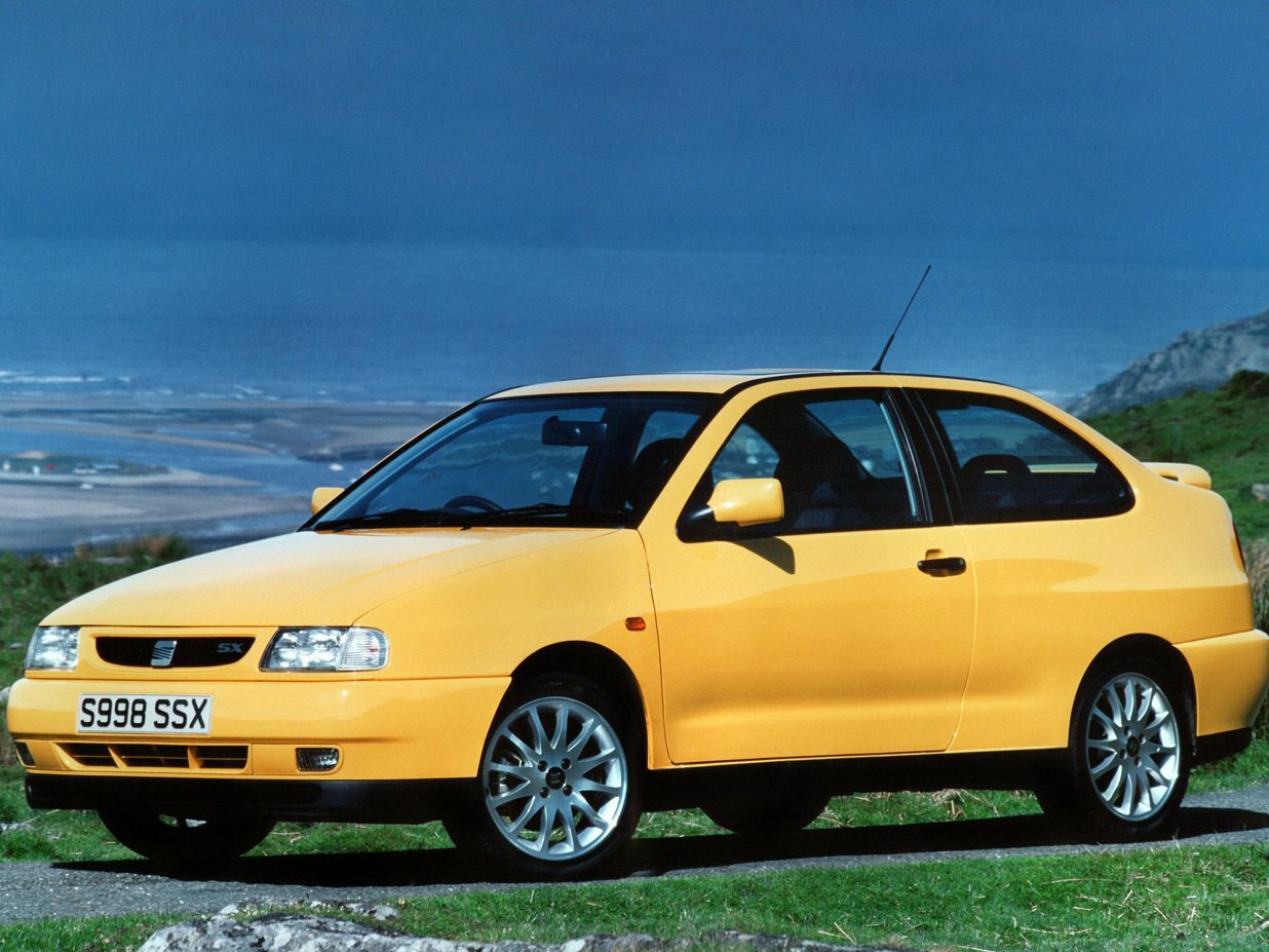 SEAT Cordoba I (1993-2003) - Купе