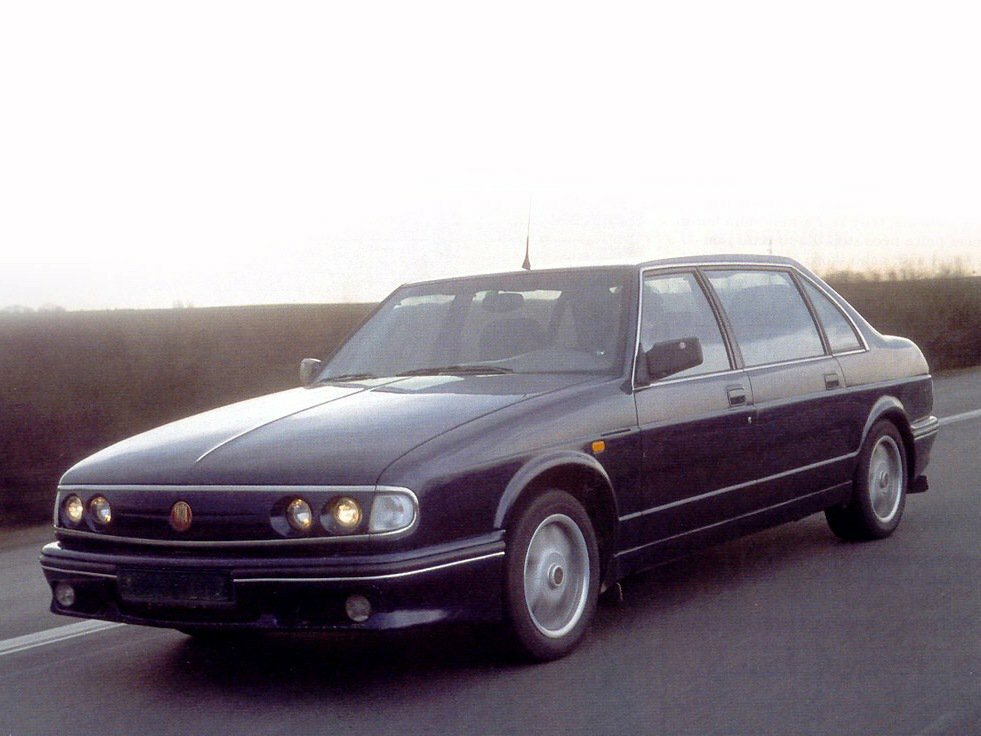 Tatra T700 I (1996-1999) - Седан