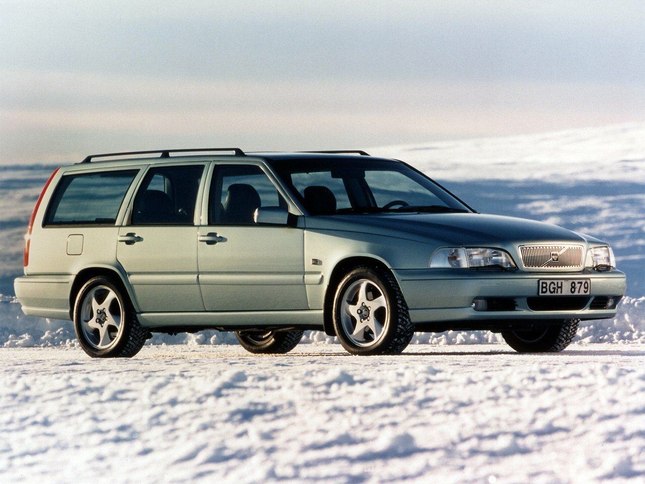 Volvo V70 I (1997-2000) - Универсал 5 дв.