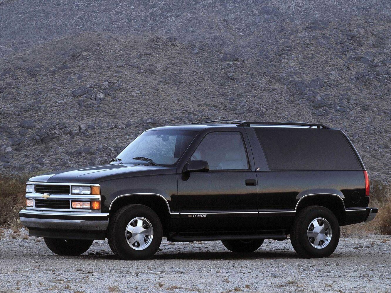Chevrolet Tahoe I (1994-1999) - Внедорожник 3 дв.