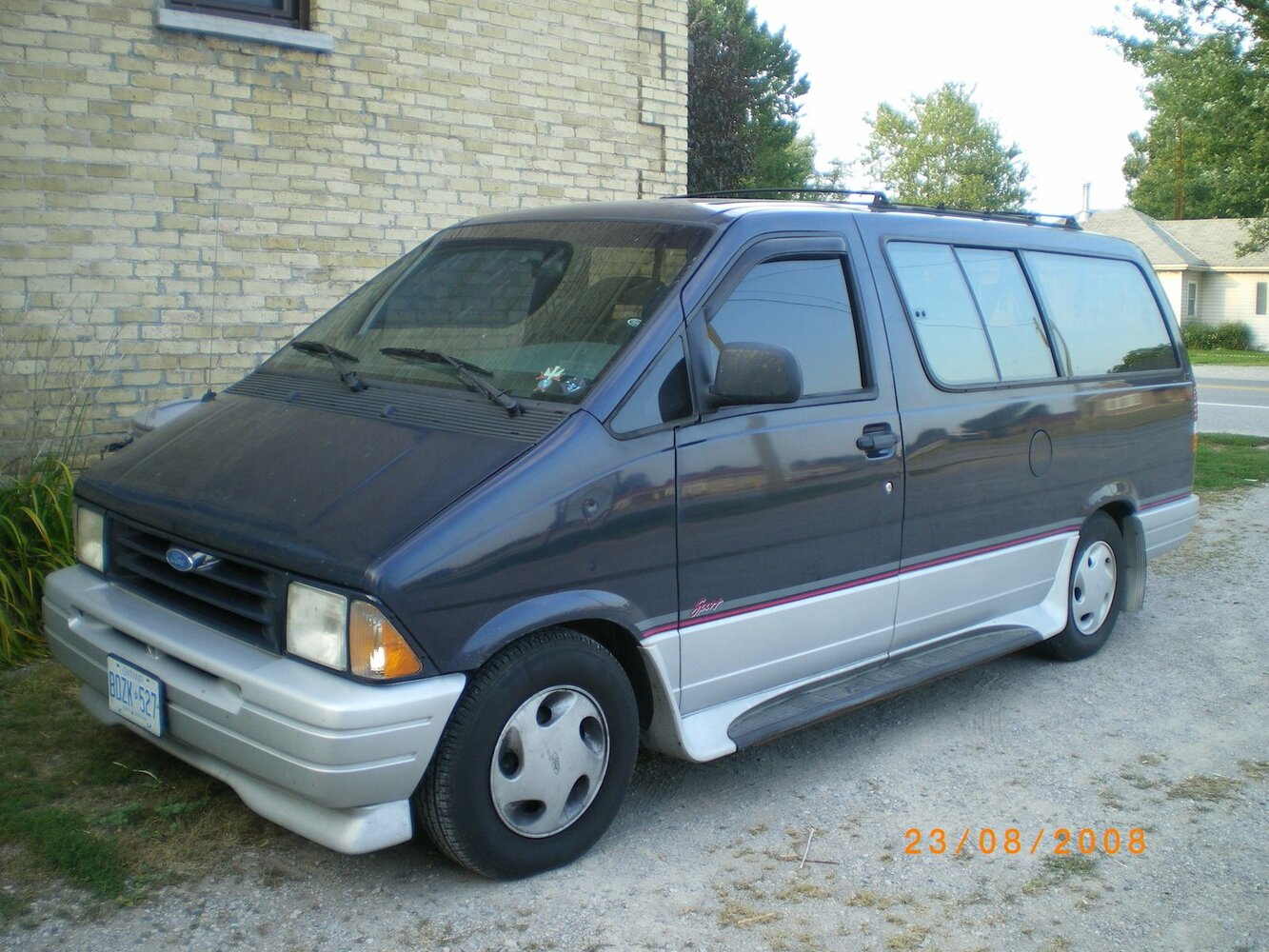 Ford Aerostar I (1986-1997) - Минивэн