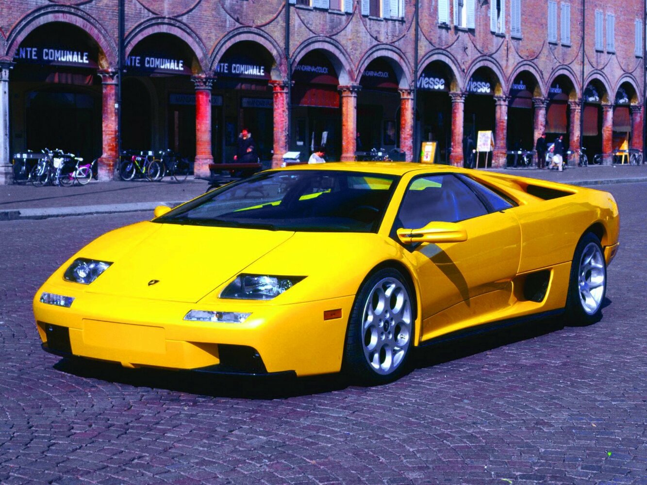 Lamborghini Diablo I (1990-2001) - Купе