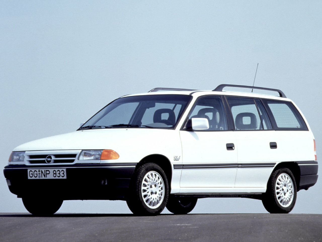 Opel Astra F (1991-2002) - Универсал 5 дв.