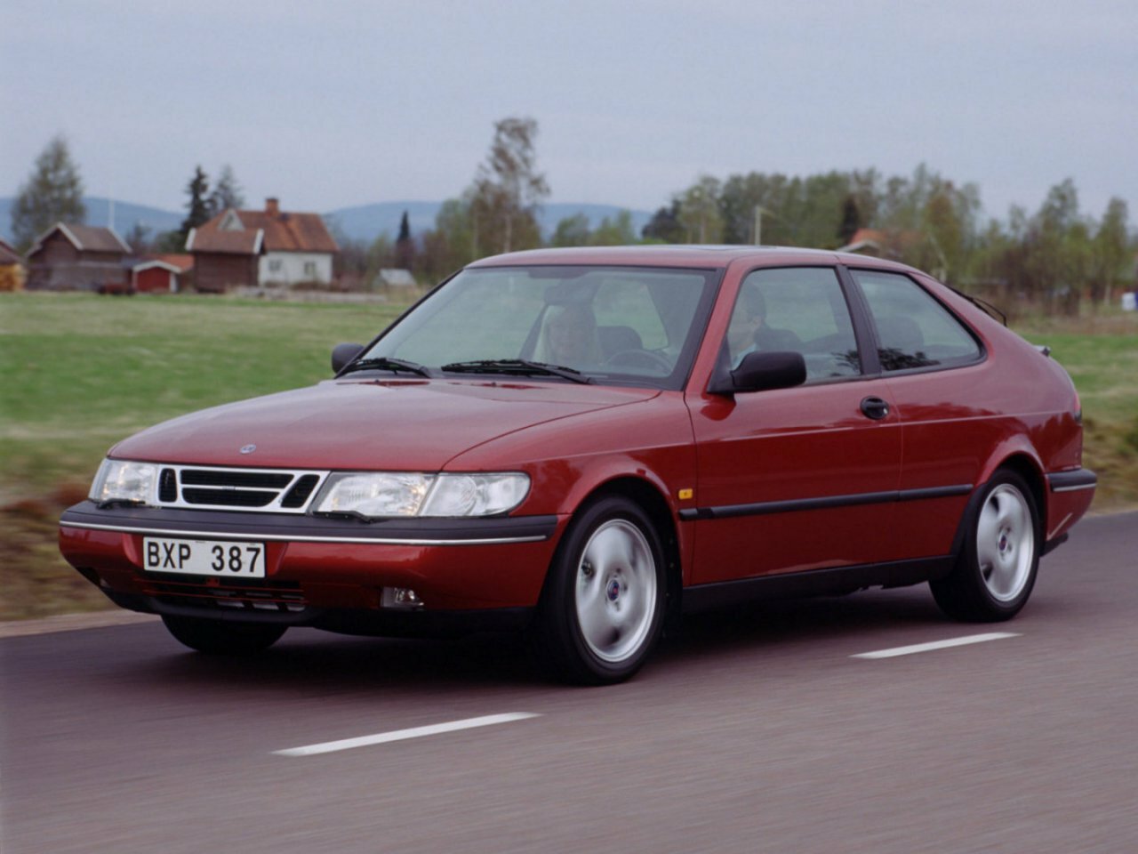 Saab 900 II (1993-1998) - Хэтчбек 3 дв.
