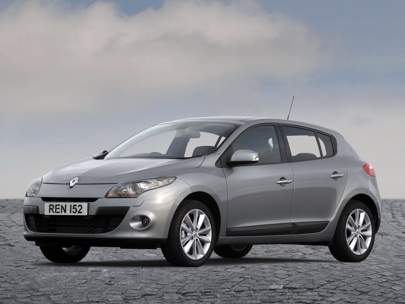 Renault Megane III (2008-2016) - Хэтчбек 5 дв.