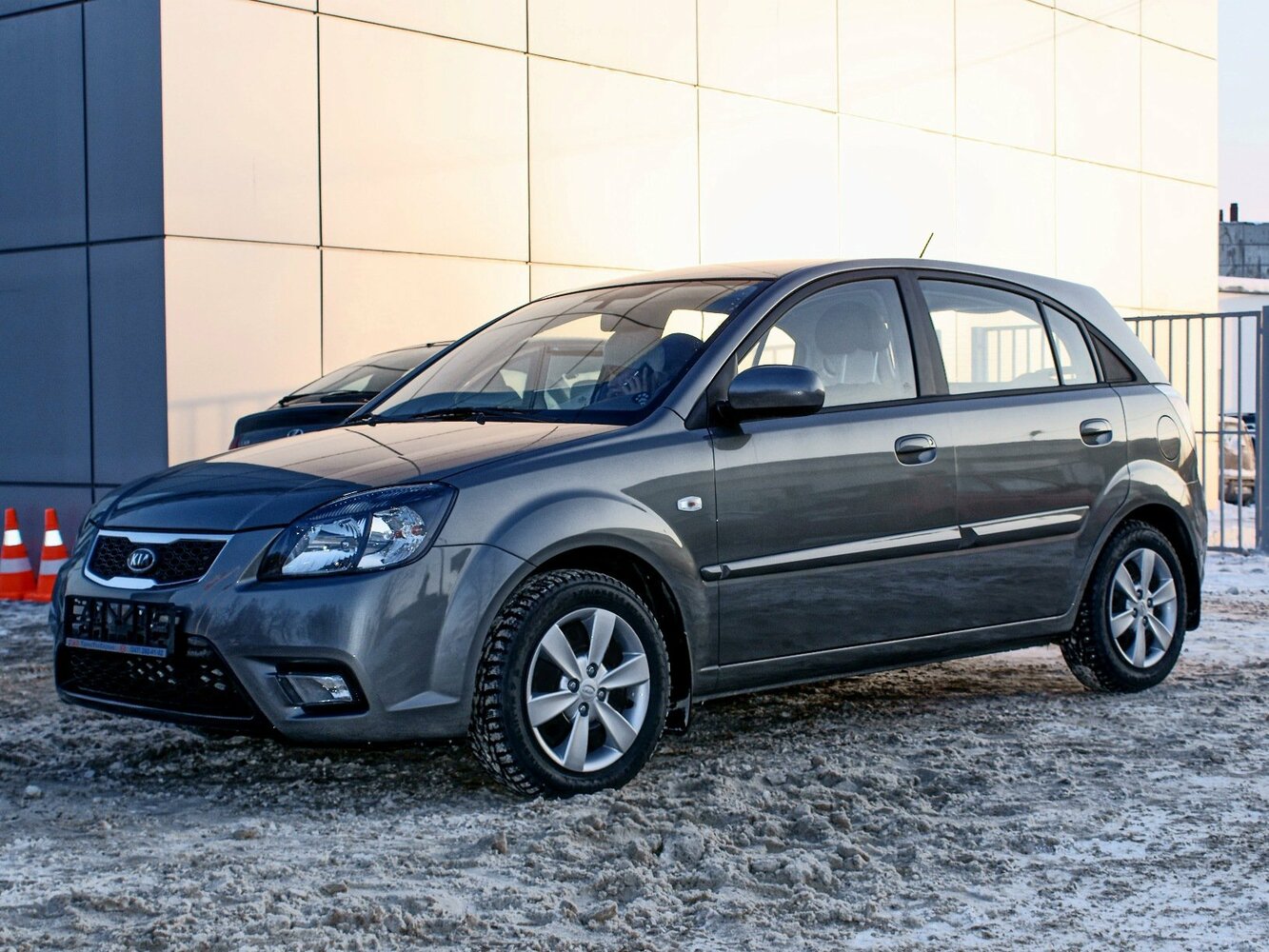 Kia Rio II (2005-2011) - Хэтчбек 5 дв.