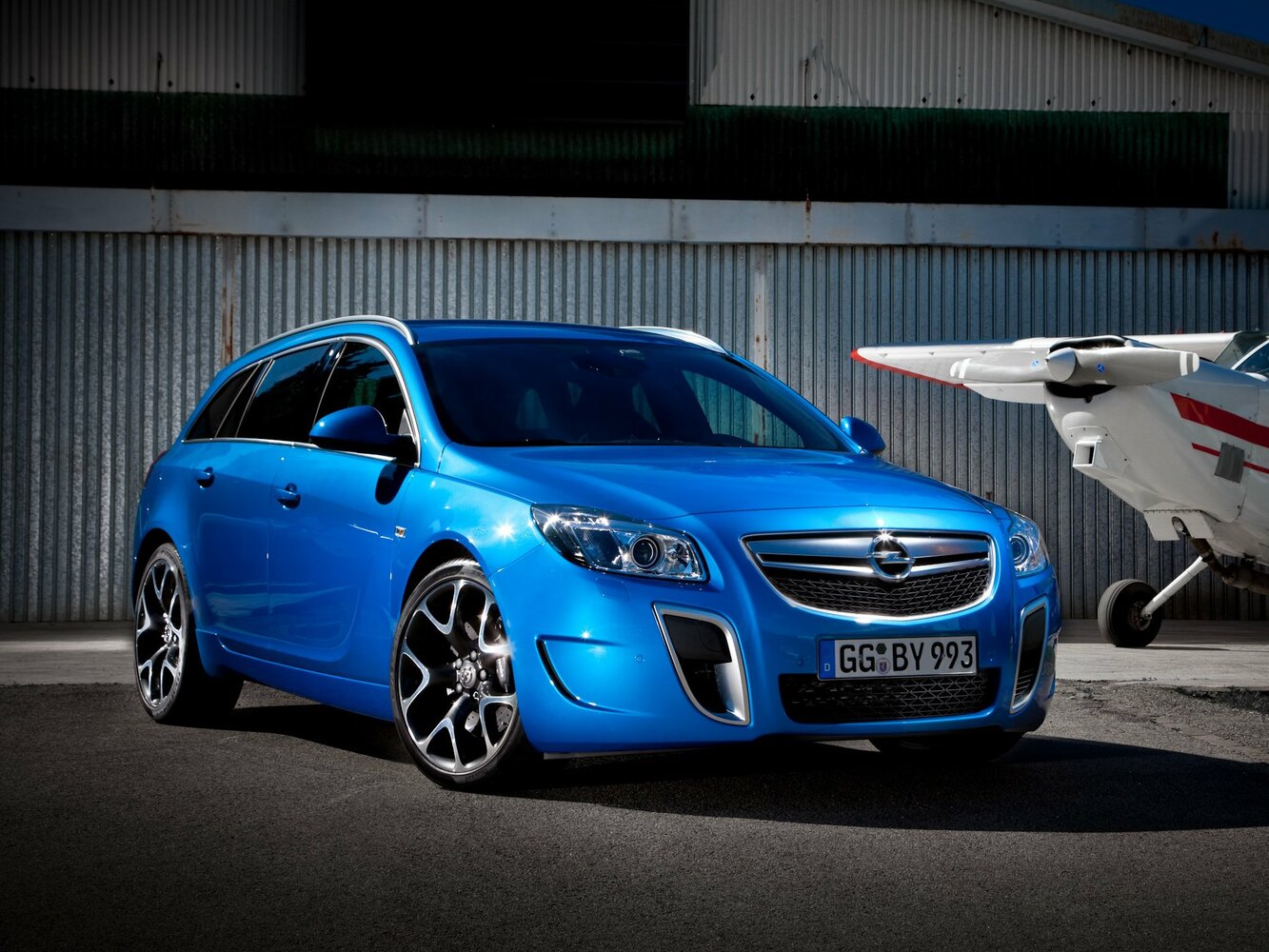Opel Insignia OPC I (2009-2017) - Универсал 5 дв.