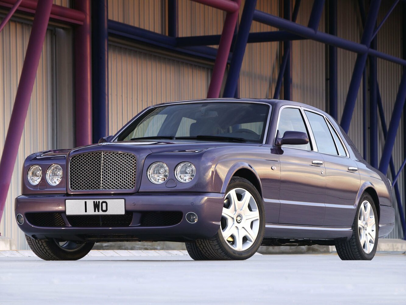 Bentley Arnage I (1998-2009) - Седан Long