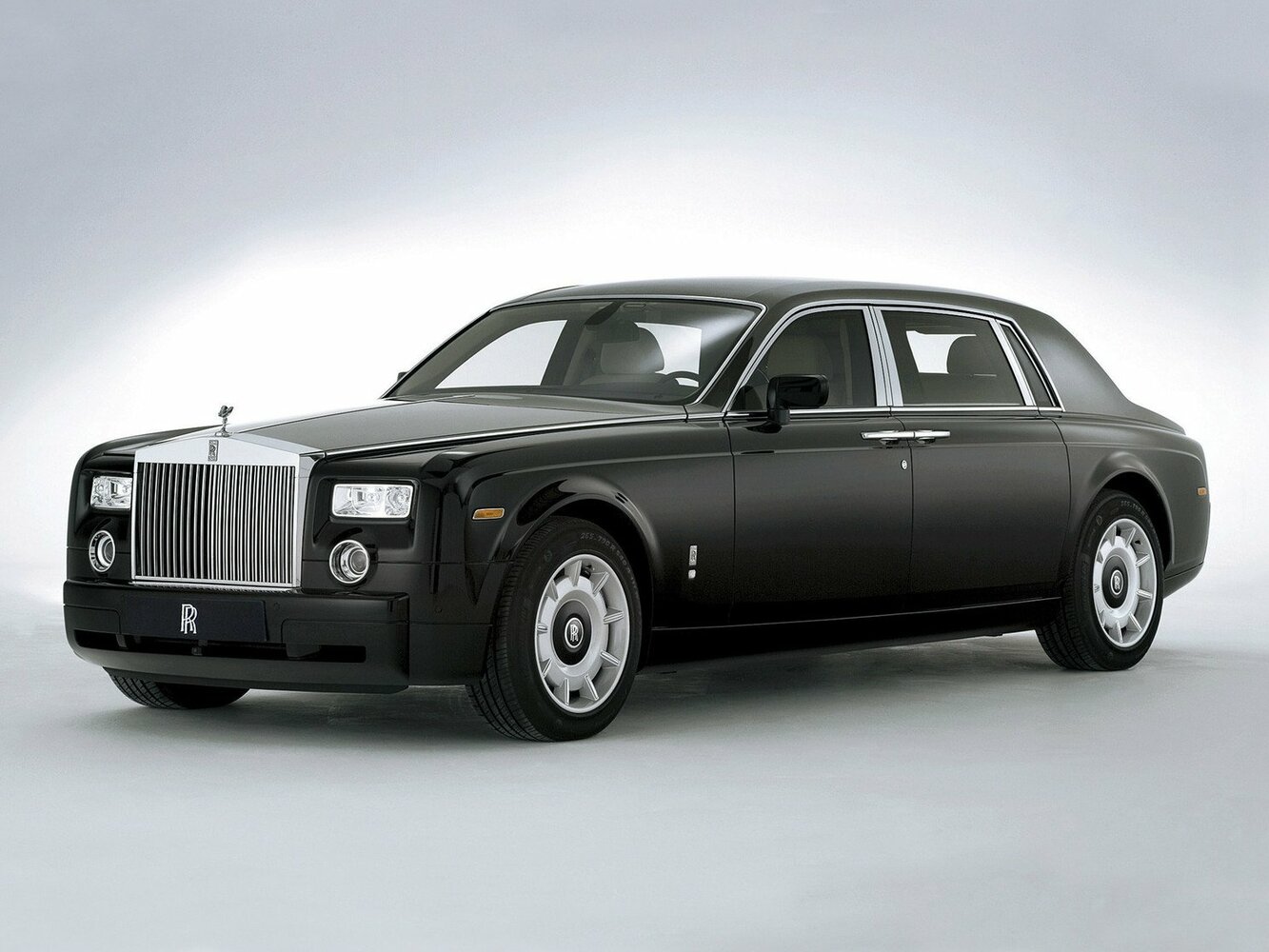 Rolls-Royce Phantom VII (2003-2017) - Седан Long