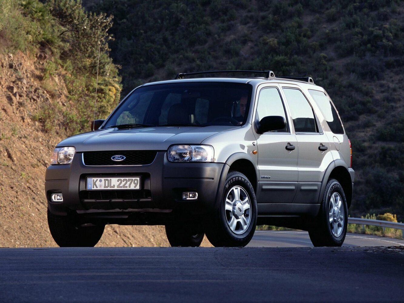 Ford Maverick III (2000-2007) - Внедорожник 5 дв.