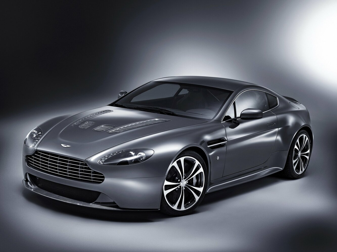 Aston Martin V12 Vantage I (2009-2017) - Купе