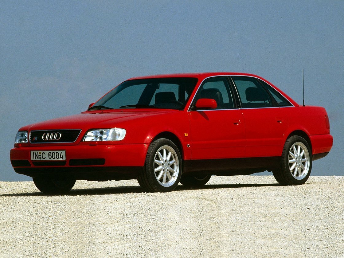 Audi S6 I (1994-1997) - Седан