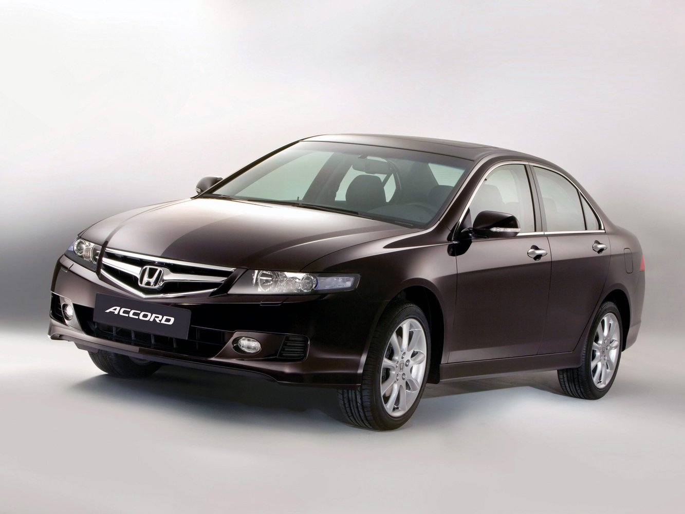 Honda Accord VII (2002-2008) - Седан