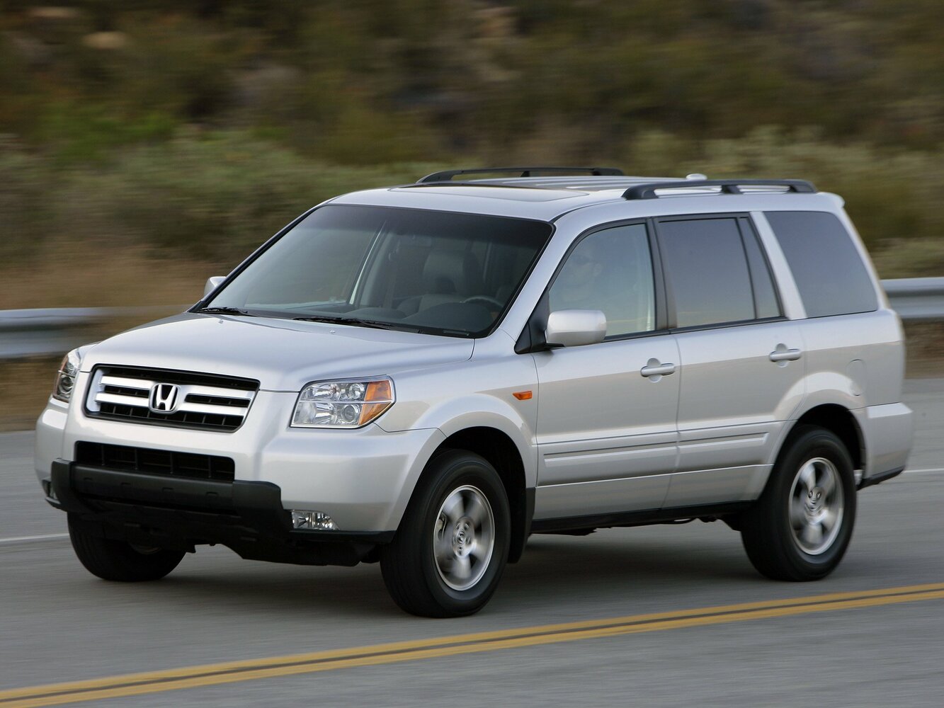 Honda Pilot I (2002-2008) - Внедорожник 5 дв.