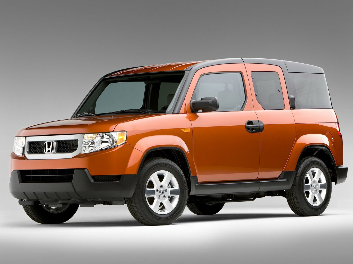 Honda Element I (2002-2011) - Внедорожник 5 дв.