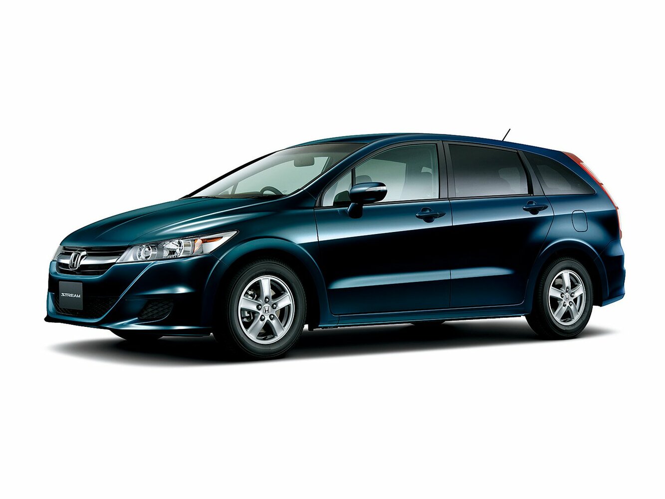 Honda Stream II (2006-2014) - Компактвэн
