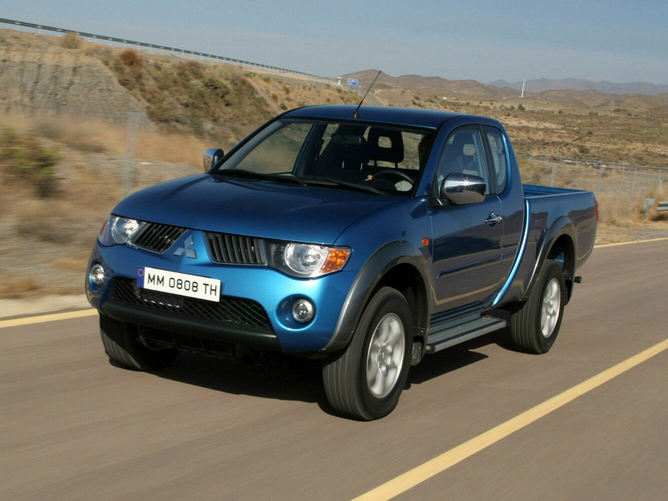 Mitsubishi L200 IV (2006-2015) - Пикап Полуторная кабина