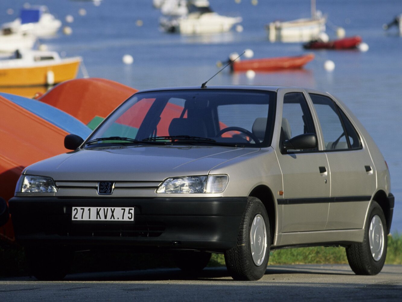 Peugeot 306 I (1993-2002) - Хэтчбек 5 дв.