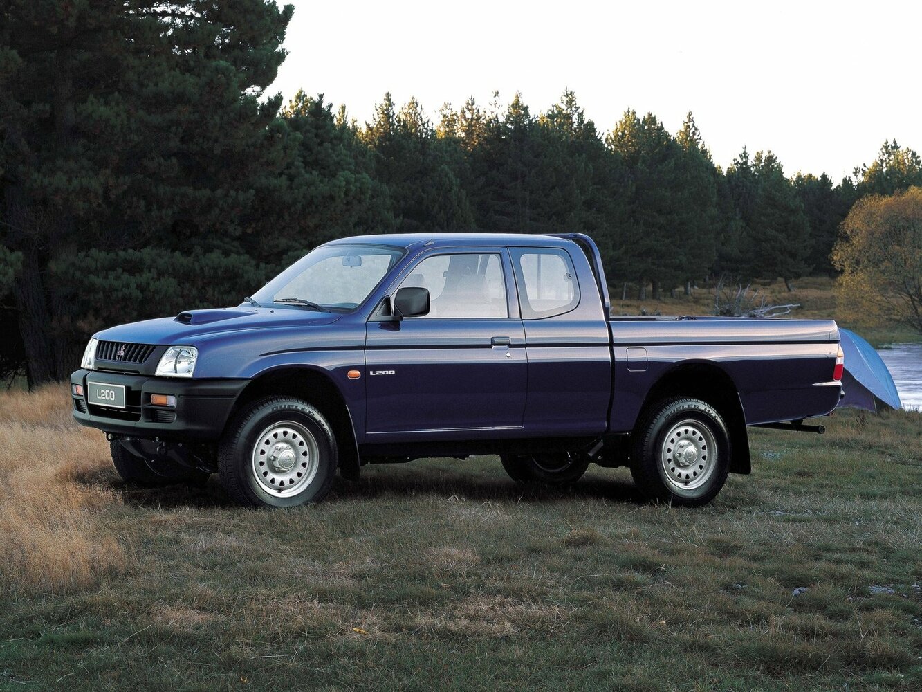 Mitsubishi L200 III (1996-2006) - Пикап Полуторная кабина