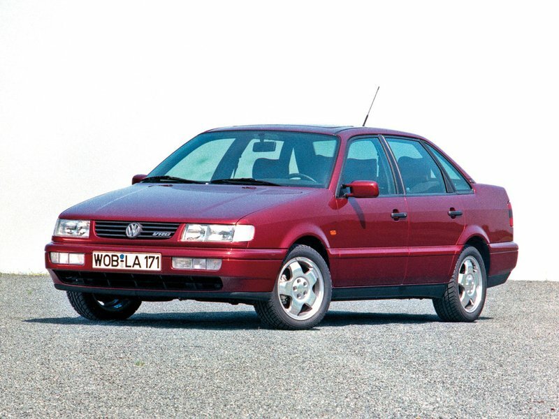 Volkswagen Passat B4 (1993-1997) - Седан
