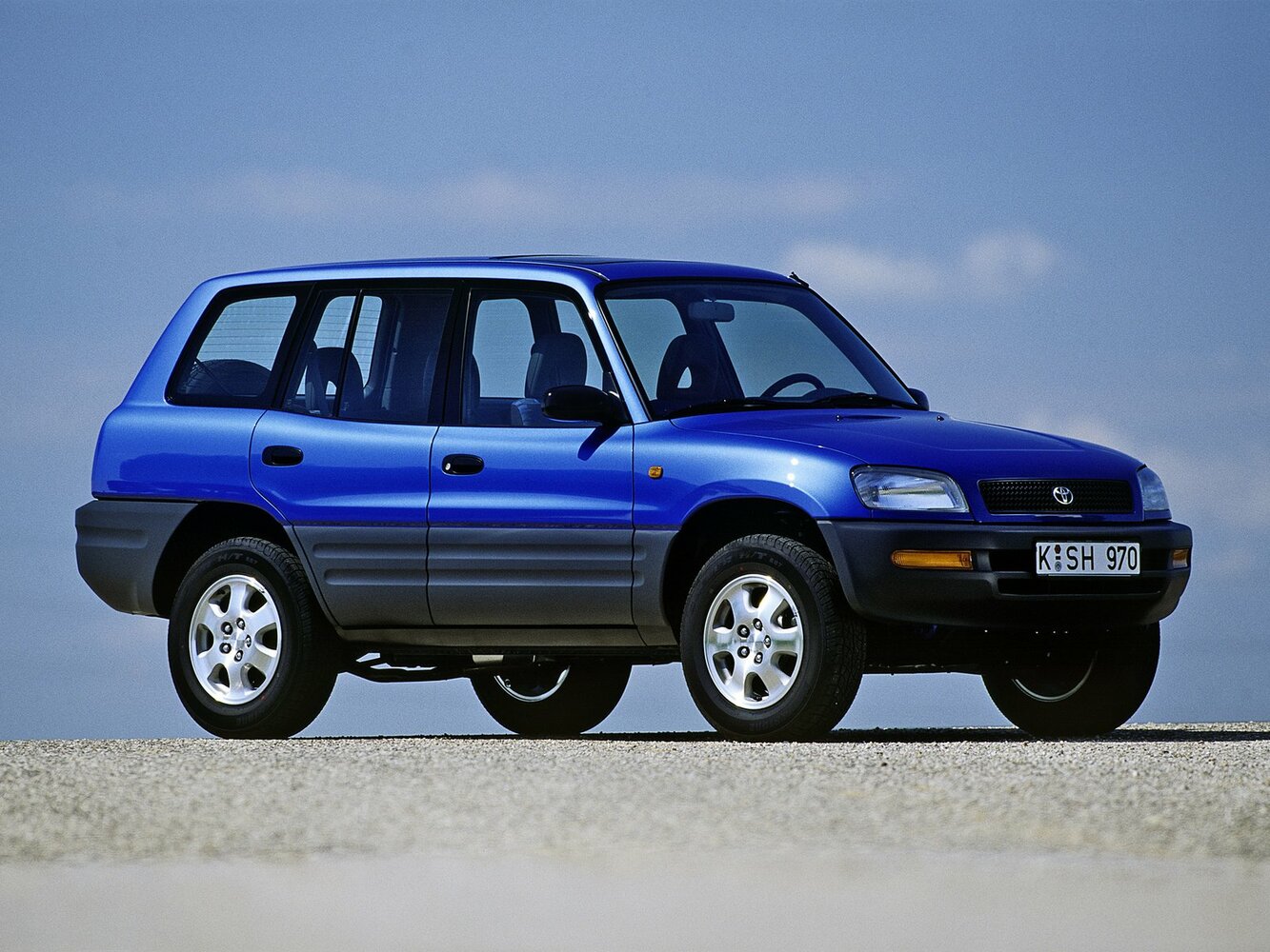Toyota RAV4 I (1994-2000) - Внедорожник 5 дв.